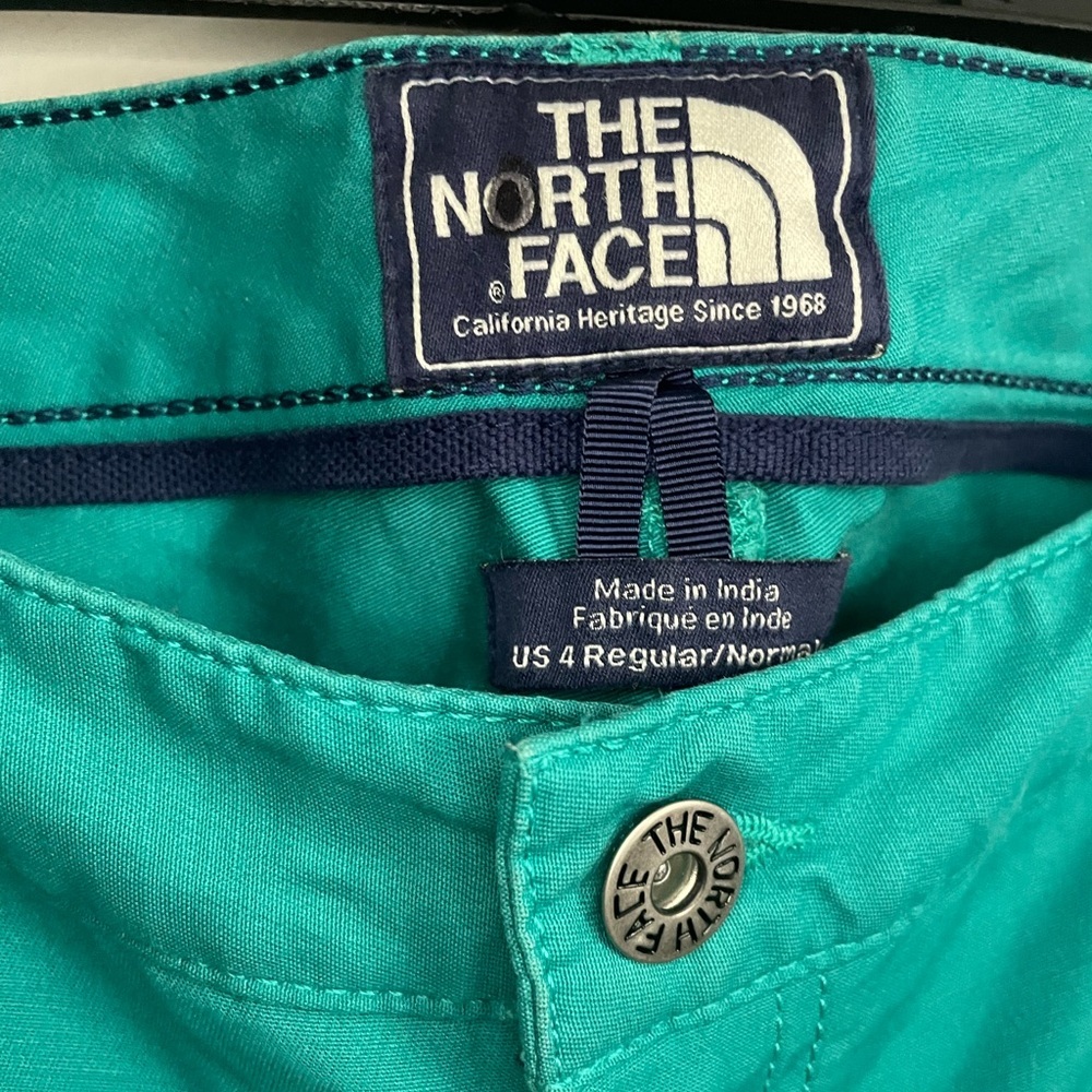 The North Face Teal Cargo Shorts - Picture 3 of 7